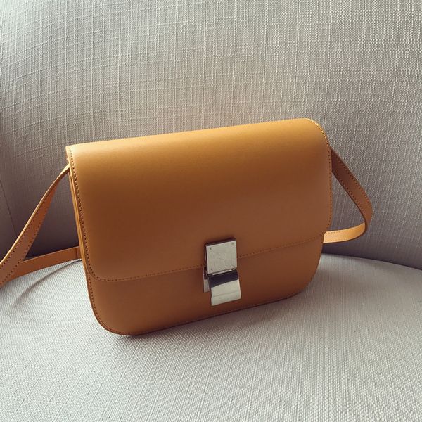 design hand classic box lemon yellow rub pattern cowhide women's shoulder small square flip bag jgas 
design hand classic box lemon yellow rub pattern cowhide women's shoulder small square flip bag jgas