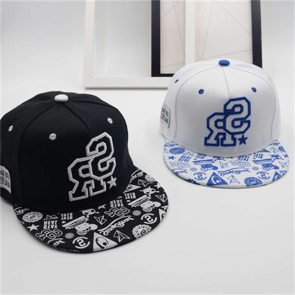 ball caps tfboys same hat yuan baseball easy to close qianxi wang junkai hip hop cap, Blue;gray
ball caps tfboys same hat yuan baseball easy to close qianxi wang junkai hip hop cap, Blue;gray