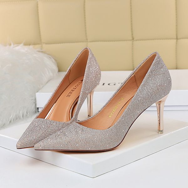 2021 spring women glitter high heel pointed toe pumps designer gold silver heels office lady wedding bridal cinderella shoes, Black
2021 spring women glitter high heel pointed toe pumps designer gold silver heels office lady wedding bridal cinderella shoes, Black
