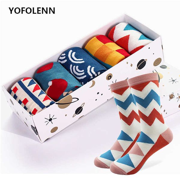 5 pairs/lot men's funny colorful combed cotton socks novelty pattern long tube crazy wedding skateboard socks for men (no box) 210727, Black
5 pairs/lot men's funny colorful combed cotton socks novelty pattern long tube crazy wedding skateboard socks for men (no box) 210727, Black