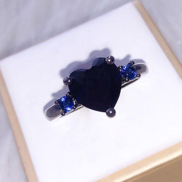fashion heart shaped gemstone ring personality female romantic gift cluster rings, Golden;silver
fashion heart shaped gemstone ring personality female romantic gift cluster rings, Golden;silver