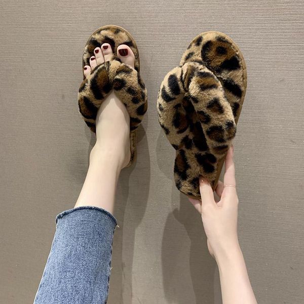 slippers herringbone leopard print plus velvet to keep warm, plush fashion, outdoor wear indoor flat-bottomed non-slip women, Black
slippers herringbone leopard print plus velvet to keep warm, plush fashion, outdoor wear indoor flat-bottomed non-slip women, Black