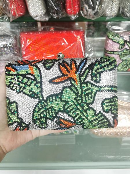 evening bags leaves pattern diamond woman's clutches rhinestone crystal lady female party wedding birthday handbags
evening bags leaves pattern diamond woman's clutches rhinestone crystal lady female party wedding birthday handbags