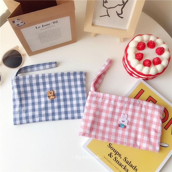 cosmetic bags & cases fashion plaid bag women kawaii bear travel makeup case korean ins style female toiletry wash 2021
cosmetic bags & cases fashion plaid bag women kawaii bear travel makeup case korean ins style female toiletry wash 2021