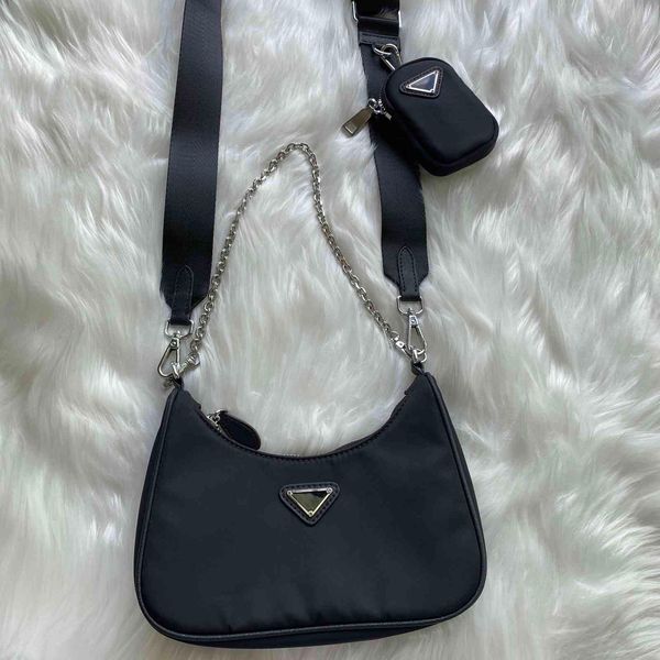 luxurys designers fashion women messenger bags black nylon shoulder handbags crossbody saddle bag
luxurys designers fashion women messenger bags black nylon shoulder handbags crossbody saddle bag