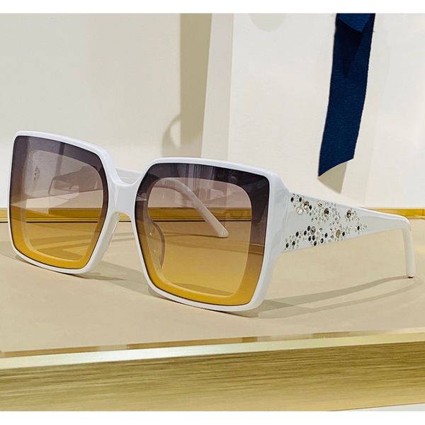 famous designer womens sunglasses etght iced out bling rhinestone for lady large square frame goggles uv protection eyewear catwalk style ey, White;black
famous designer womens sunglasses etght iced out bling rhinestone for lady large square frame goggles uv protection eyewear catwalk style ey, White;black