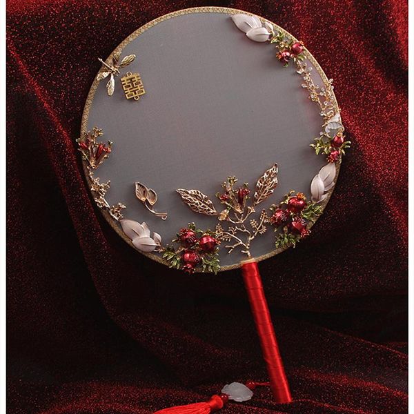 other home decor 4 style chinese red round wedding bride hand silk fans wooden eventail a main mariage portable fan hanfu table
other home decor 4 style chinese red round wedding bride hand silk fans wooden eventail a main mariage portable fan hanfu table