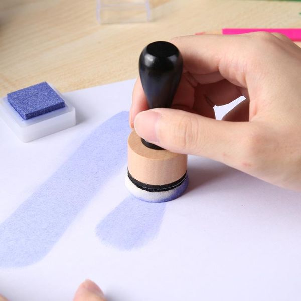 painting supplies useful mini ink blending tools with round foams for scrapbooking paper diy cards crafts
painting supplies useful mini ink blending tools with round foams for scrapbooking paper diy cards crafts