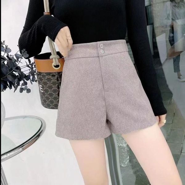 women's shorts female 2021 women high waist wide leg autumn winter solid short pants ladies casual thicken warm woolen y11, White;black
women's shorts female 2021 women high waist wide leg autumn winter solid short pants ladies casual thicken warm woolen y11, White;black