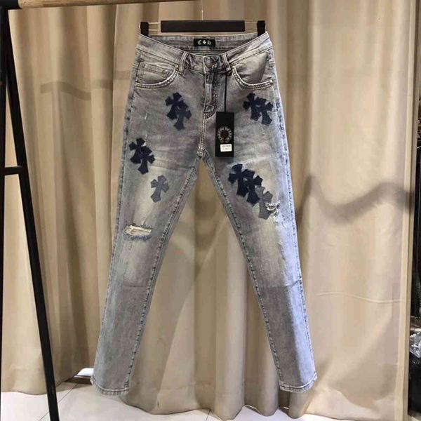 2020 fashion brand crosin ch cross patchwork hole scratch straight jeans men's elastic slim leggings, Blue
2020 fashion brand crosin ch cross patchwork hole scratch straight jeans men's elastic slim leggings, Blue