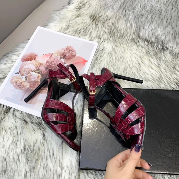 designer trendy ladies sandals with high heels elegant and comfortable multi-color optional leather size 34-42, Black
designer trendy ladies sandals with high heels elegant and comfortable multi-color optional leather size 34-42, Black