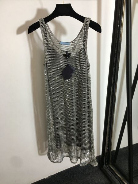 fashion shiny rhinestone mesh vest dresses with base skirt designer brand ladies party night club silver dress, Black;gray
fashion shiny rhinestone mesh vest dresses with base skirt designer brand ladies party night club silver dress, Black;gray