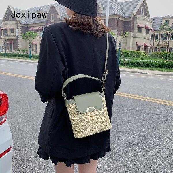 casual chains straw bucket bags women summer messenger bag rattan beach lady travel purses and handbags shoulder cross body
casual chains straw bucket bags women summer messenger bag rattan beach lady travel purses and handbags shoulder cross body
