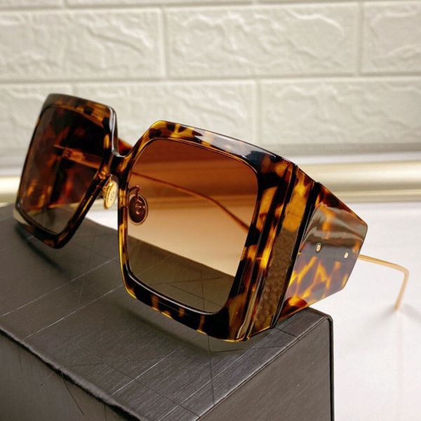 designer oversized square frame plate sunglasses solar siu men and women the same fashion trend brand glasses beach vacation special high-qu, White;black
designer oversized square frame plate sunglasses solar siu men and women the same fashion trend brand glasses beach vacation special high-qu, White;black