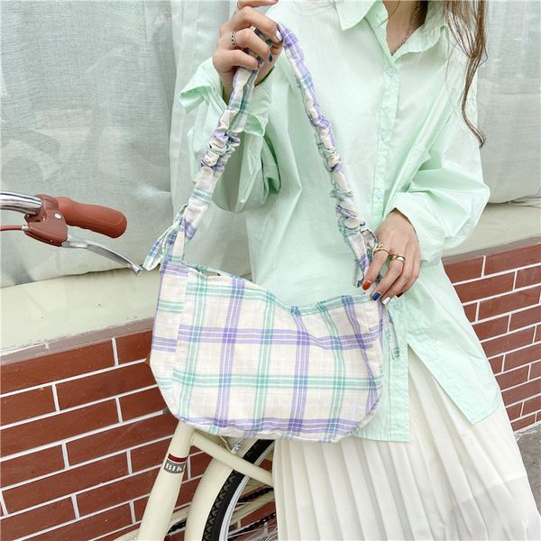2021 japanese new shoulder retro bag sweet fresh summer drawstring girl student underarm small plaid nejet
2021 japanese new shoulder retro bag sweet fresh summer drawstring girl student underarm small plaid nejet