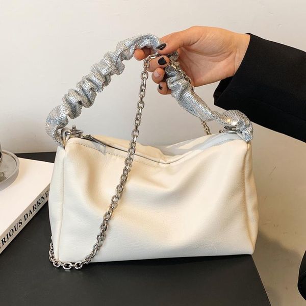 evening bags fashion chain elegant shoulder for women 2021 pleated strap pu leather designer handbags female crossbody bag
evening bags fashion chain elegant shoulder for women 2021 pleated strap pu leather designer handbags female crossbody bag