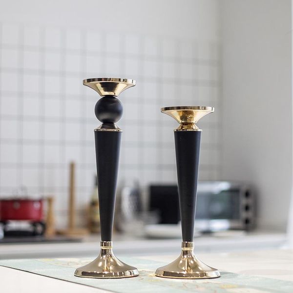 candle holders metal flowers vase candlestick european light luxury style decoration living room tea table bookcase
candle holders metal flowers vase candlestick european light luxury style decoration living room tea table bookcase