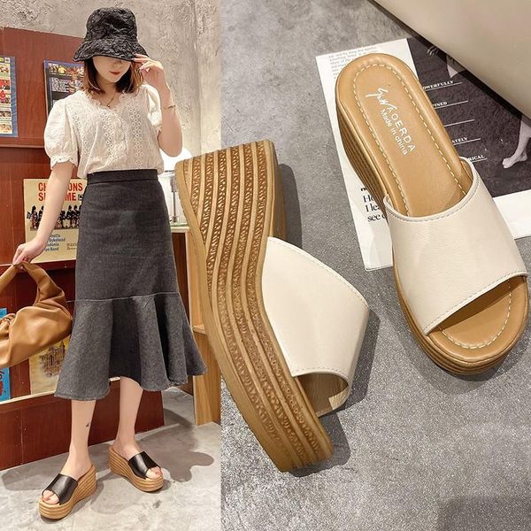 slippers slope heel sandals women 2021 spring and summer everyday one line beach women's high are soft comfortable, Black
slippers slope heel sandals women 2021 spring and summer everyday one line beach women's high are soft comfortable, Black