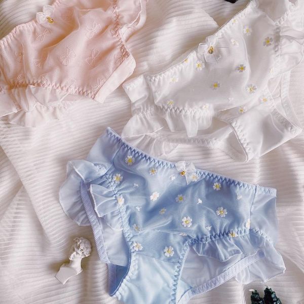 women's panties small fresh sweet maiden france underpants cute printing ruffles bowknot janpanese student embroidery flower briefs, Black;pink
women's panties small fresh sweet maiden france underpants cute printing ruffles bowknot janpanese student embroidery flower briefs, Black;pink