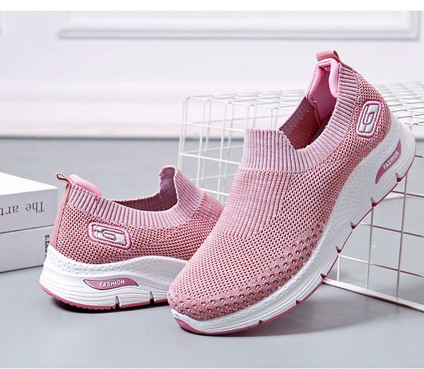 women's shoes autumn 2021 new breathable soft-soled running shoes casual sports shoe women zz240
women's shoes autumn 2021 new breathable soft-soled running shoes casual sports shoe women zz240
