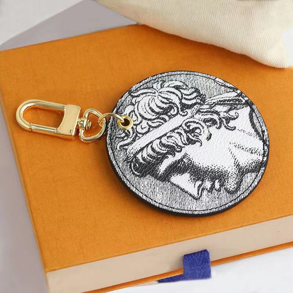 luxury designer keychain men women universal high-quality leather belt character pattern stainless steel gold-plated key chain with box nice, Silver
luxury designer keychain men women universal high-quality leather belt character pattern stainless steel gold-plated key chain with box nice, Silver