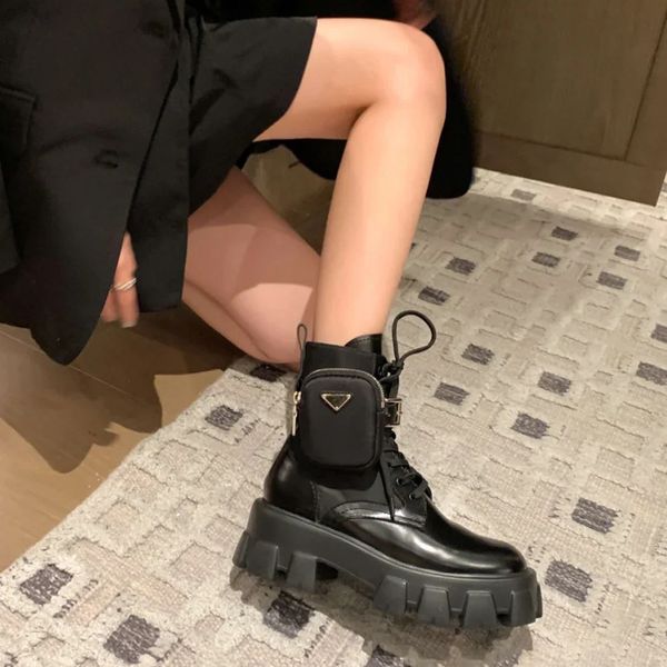same change bag thick bottom short boots women's autumn and winter new increased waterproof platform middle tube martin, Black
same change bag thick bottom short boots women's autumn and winter new increased waterproof platform middle tube martin, Black