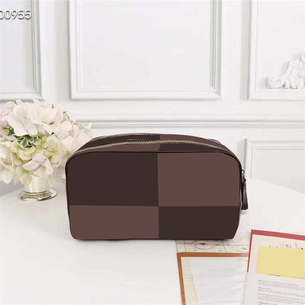 2021 women cosmetic bags genuine leather organizer famous makeup wallet travel pouch make up bag ladies cluch purses organizador toiletry wi, Red;black
2021 women cosmetic bags genuine leather organizer famous makeup wallet travel pouch make up bag ladies cluch purses organizador toiletry wi, Red;black