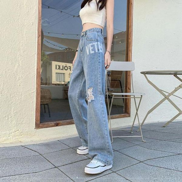 women's jeans the high waisted, wide, straight leg letter-printed floor mops for women in spring 2021, Blue
women's jeans the high waisted, wide, straight leg letter-printed floor mops for women in spring 2021, Blue