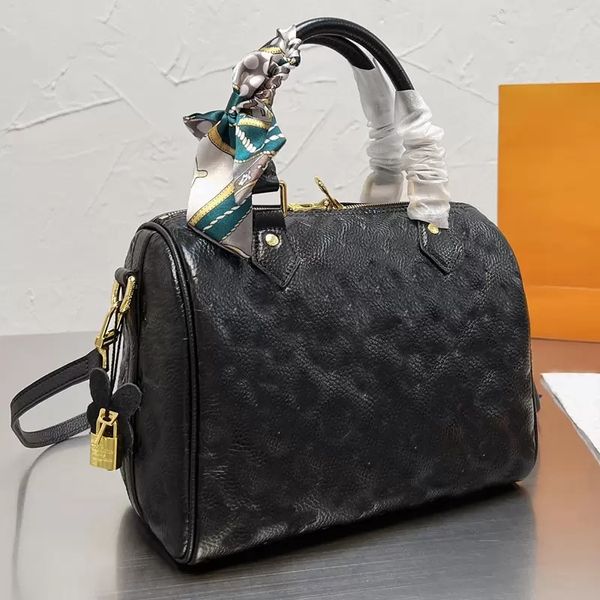 pillow shoulder bag speedy 25 handbag trave totes crossbody bags grain real leather embossed letter adjustable strap lady tote women handbag, Black;red
pillow shoulder bag speedy 25 handbag trave totes crossbody bags grain real leather embossed letter adjustable strap lady tote women handbag, Black;red