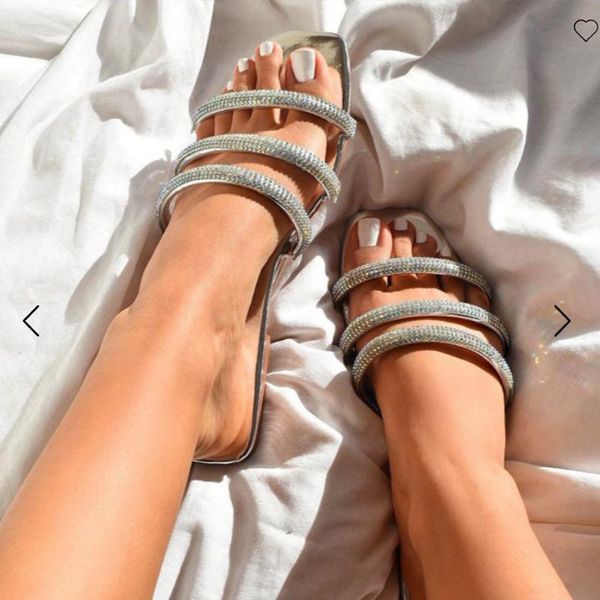 slippers 2021 women crystal ladies slip on blling beach flats shoes female summer fashion casual narrow band slipper woman shoe, Black
slippers 2021 women crystal ladies slip on blling beach flats shoes female summer fashion casual narrow band slipper woman shoe, Black
