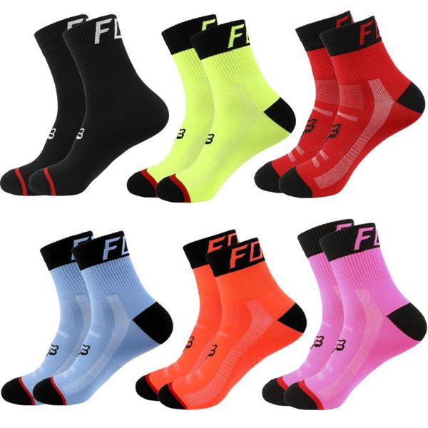sports socks high knee running mens compression soccer basketball cycling women so, Black
sports socks high knee running mens compression soccer basketball cycling women so, Black