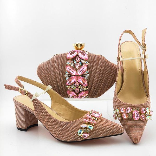 dress shoes 2021 nigerian women and bag set italian designer match lady in pink color, Black
dress shoes 2021 nigerian women and bag set italian designer match lady in pink color, Black