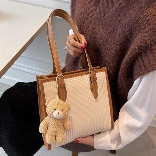 evening bags women's bag large capacity shoulder pu leather handbags shopping small square all-match armpit
evening bags women's bag large capacity shoulder pu leather handbags shopping small square all-match armpit
