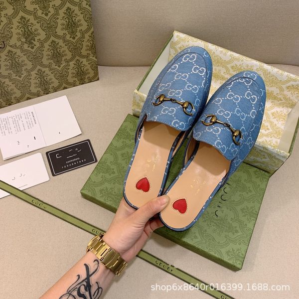 embroidered horse clasp women's half slippers net red fashion wear 2021 summer flat bottom back empty muller luxurysss designersss yw, Black
embroidered horse clasp women's half slippers net red fashion wear 2021 summer flat bottom back empty muller luxurysss designersss yw, Black