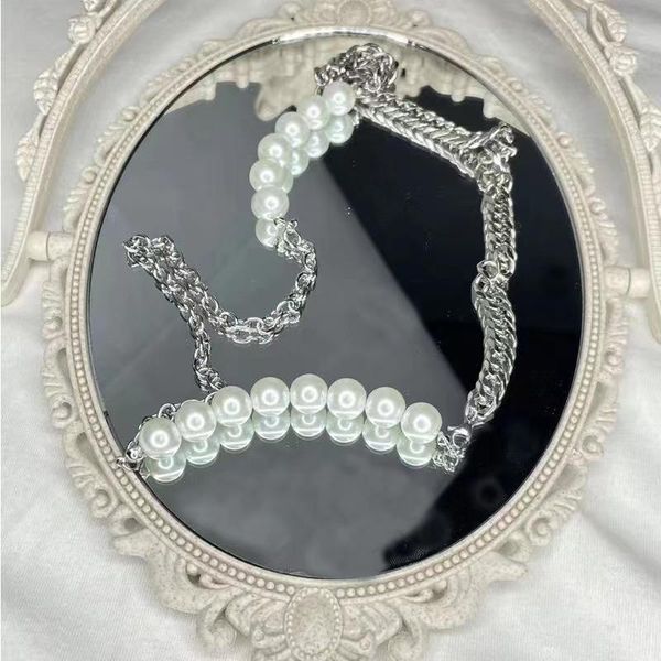 chokers fashion necklace personalized titanium alloy pearl splicing pendant men's and women's clavicle simple accessories, Golden;silver
chokers fashion necklace personalized titanium alloy pearl splicing pendant men's and women's clavicle simple accessories, Golden;silver