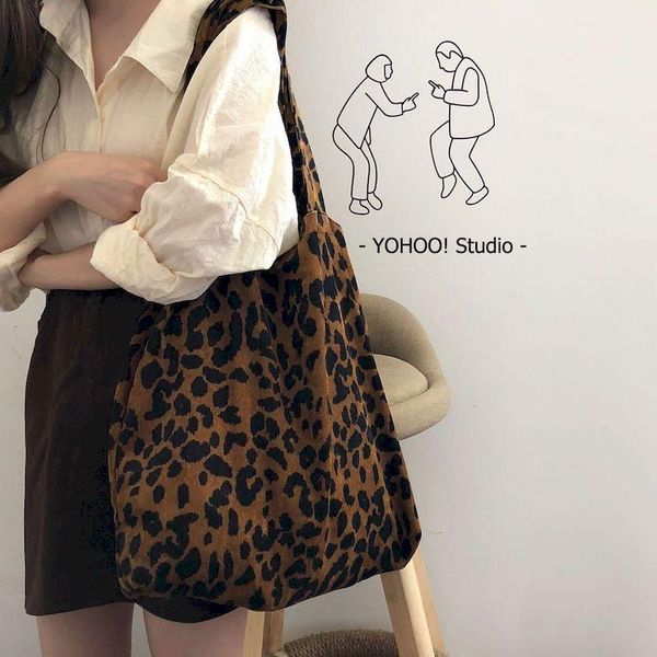 women's shopping bags fall and winter leopard print chic korean corduroy shoulder canvas bag high capacity kawaii duffel
women's shopping bags fall and winter leopard print chic korean corduroy shoulder canvas bag high capacity kawaii duffel