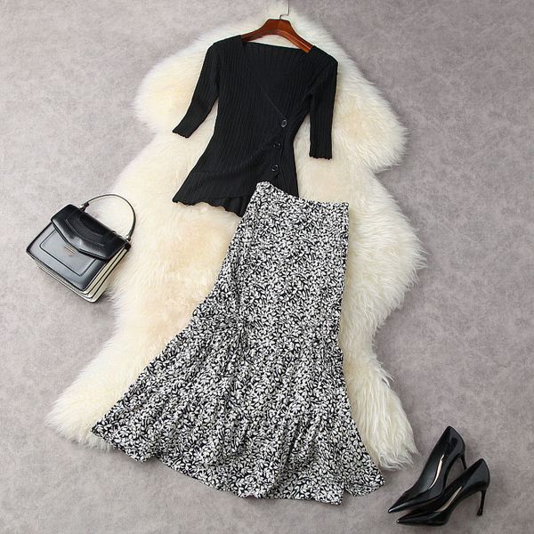 two piece dress spring summer half sleeve v neck black knits tees + floral print ruffle mid-calf skirt suits 2 s set 21m251996 uhj5, White
two piece dress spring summer half sleeve v neck black knits tees + floral print ruffle mid-calf skirt suits 2 s set 21m251996 uhj5, White