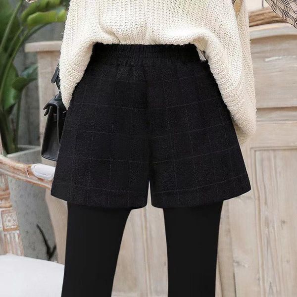 women's shorts 2021 large size boots spring, autumn and winter korean version of loose 300kg high waist all-match casual bottoming wool, White;black
women's shorts 2021 large size boots spring, autumn and winter korean version of loose 300kg high waist all-match casual bottoming wool, White;black