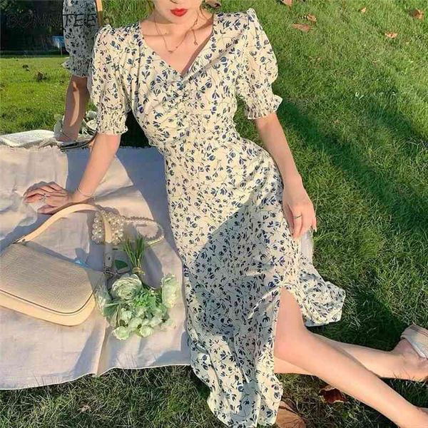 vestido vintage elegant midi womens dress puff sleeve stylish v neck french style summer college print empire hepburn temperament, Black;gray
vestido vintage elegant midi womens dress puff sleeve stylish v neck french style summer college print empire hepburn temperament, Black;gray