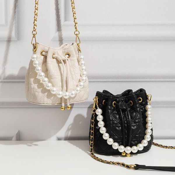evening bags the high-quality drawstring soft leather rhombic pearl hand-carrying bucket bag chain shoulder messenger handbag women's
evening bags the high-quality drawstring soft leather rhombic pearl hand-carrying bucket bag chain shoulder messenger handbag women's