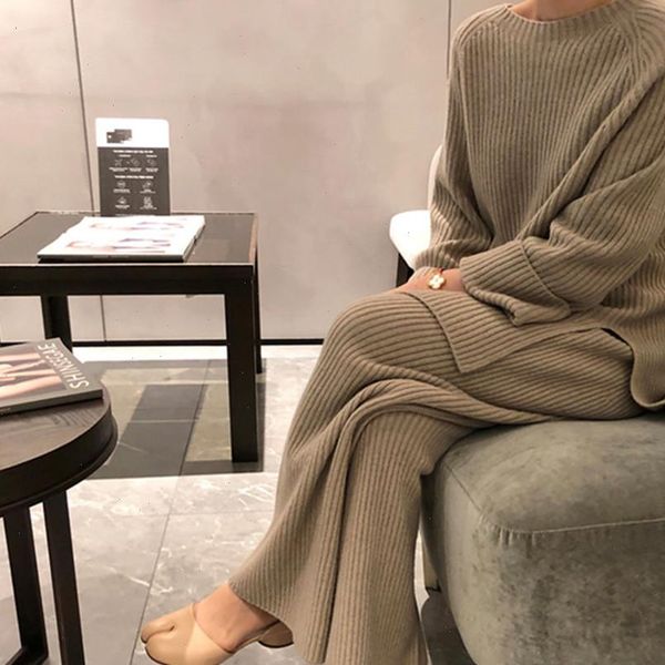 womens tracksuits fashion winter thicken warm knitted pullover sweater two piece suits high waist loose wide leg pants set, Gray
womens tracksuits fashion winter thicken warm knitted pullover sweater two piece suits high waist loose wide leg pants set, Gray