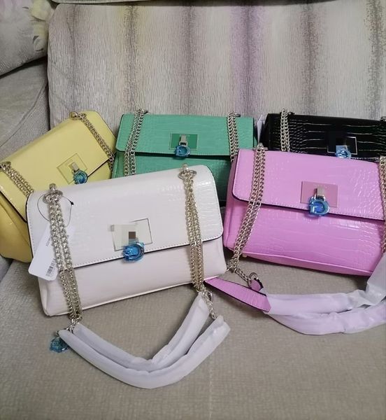 -cg797221 crocodile chain bag gs fashion trend single shoulder diagonal span small square
-cg797221 crocodile chain bag gs fashion trend single shoulder diagonal span small square