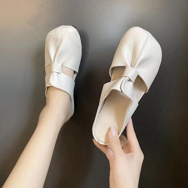 slippers comfortable women shoes summer 2021 flat genuine leather sandals fashion zapatillas casa mujer sapatos femininos, Black
slippers comfortable women shoes summer 2021 flat genuine leather sandals fashion zapatillas casa mujer sapatos femininos, Black