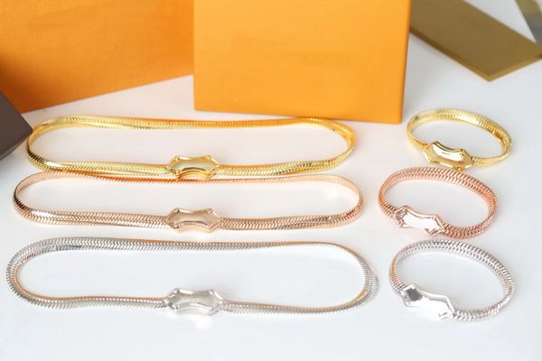 europe america fashion jewelry sets lady womens gold/silver-color metal engraved v initials flower nanogram snake chain necklace bracelet m6
europe america fashion jewelry sets lady womens gold/silver-color metal engraved v initials flower nanogram snake chain necklace bracelet m6