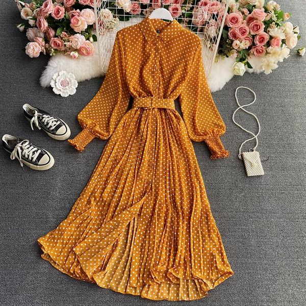 casual dresses 2021 spring autumn chiffon dress long sleeve slim a-line single breasted robe fashion polka dot ladies elegant korean, Black;gray
casual dresses 2021 spring autumn chiffon dress long sleeve slim a-line single breasted robe fashion polka dot ladies elegant korean, Black;gray