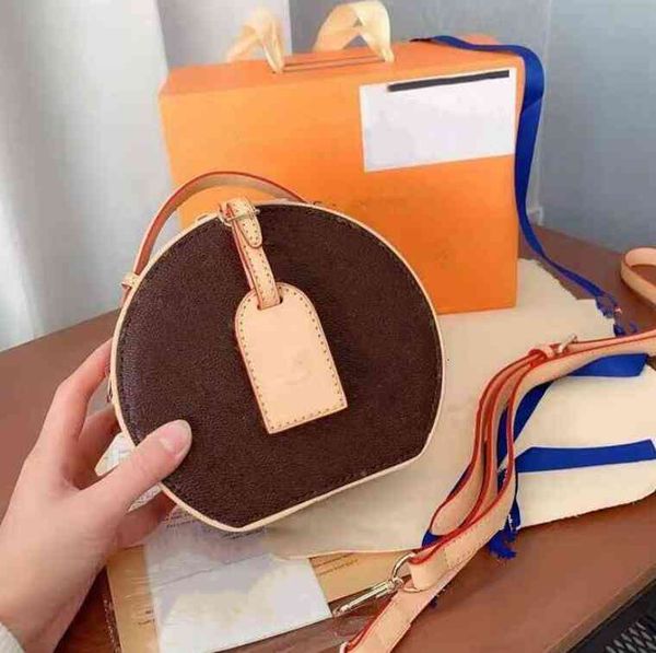 evening bags 2021wholesale round fashion bag designer women's single shoulder leather w6v5
evening bags 2021wholesale round fashion bag designer women's single shoulder leather w6v5