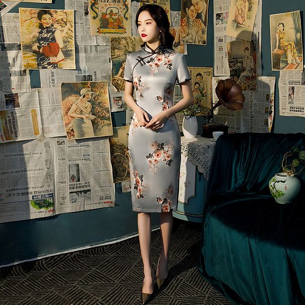 chinese traditional dress cheongsam qipao women girls party wedding fashion vintage retro floral print satin short dress, Red
chinese traditional dress cheongsam qipao women girls party wedding fashion vintage retro floral print satin short dress, Red