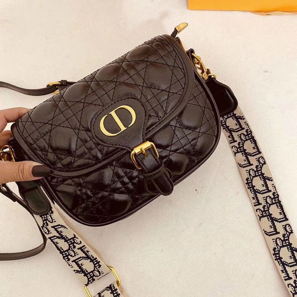 women's bag chain plaid solid color broadband leisure versatile straddle one shoulder lady luxuryss designerss yw
women's bag chain plaid solid color broadband leisure versatile straddle one shoulder lady luxuryss designerss yw