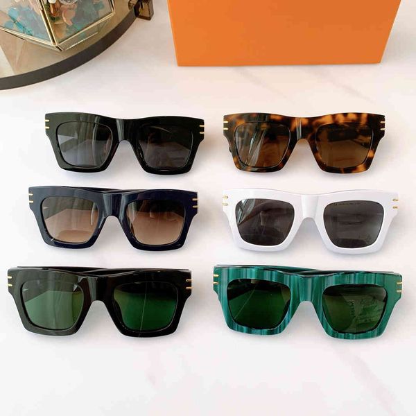 sunglasses new designer anti-ultraviolet sunglasses for men and women outdoor sunshade framework fashion classic sunglasses 1482, White;black
sunglasses new designer anti-ultraviolet sunglasses for men and women outdoor sunshade framework fashion classic sunglasses 1482, White;black