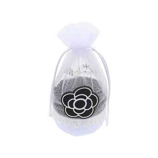 interior decorations automobile creative camellia carbon truck to remove the odor of formaldehyde activated
interior decorations automobile creative camellia carbon truck to remove the odor of formaldehyde activated